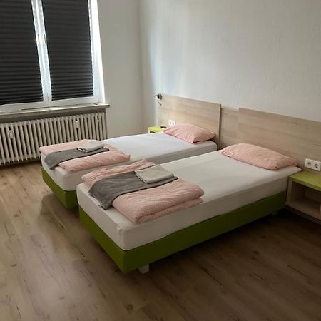 קאסל Waffel Cafe Hostel Monteurwohnung Ferienwohnung מראה חיצוני תמונה